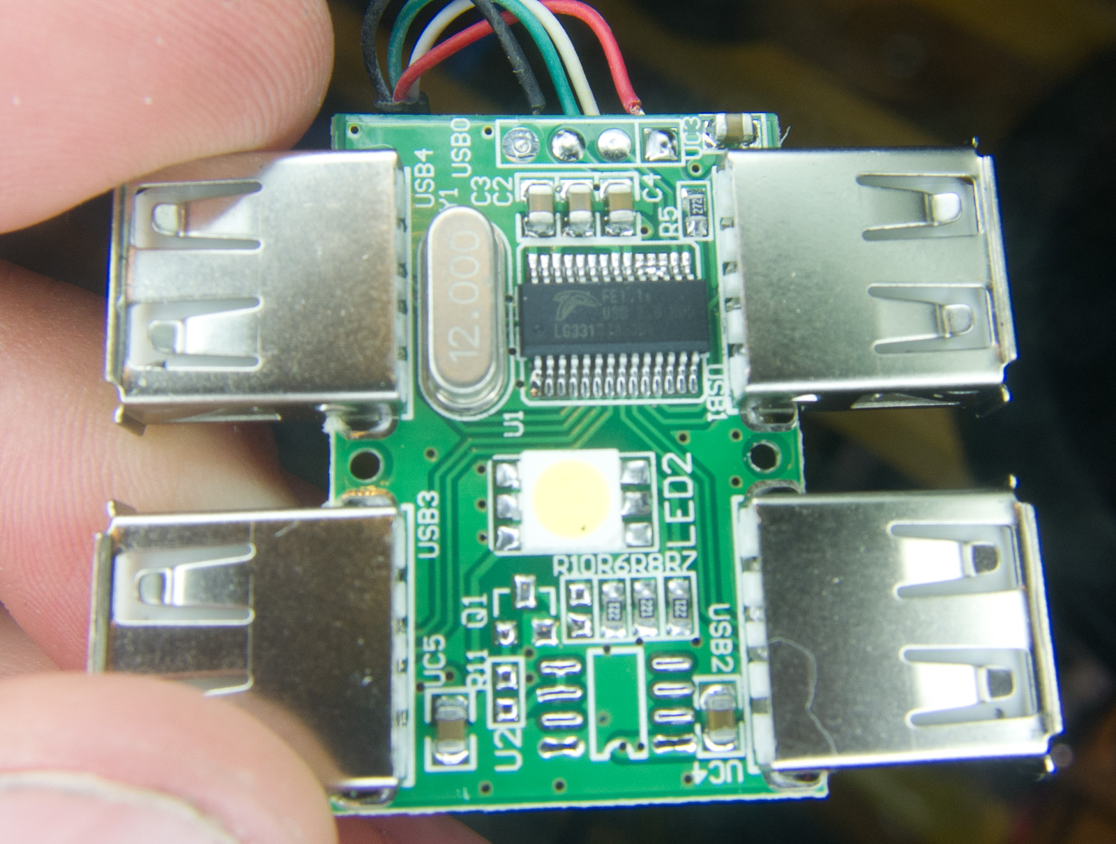 Płyta PCB z 4 portami koncentratora USB